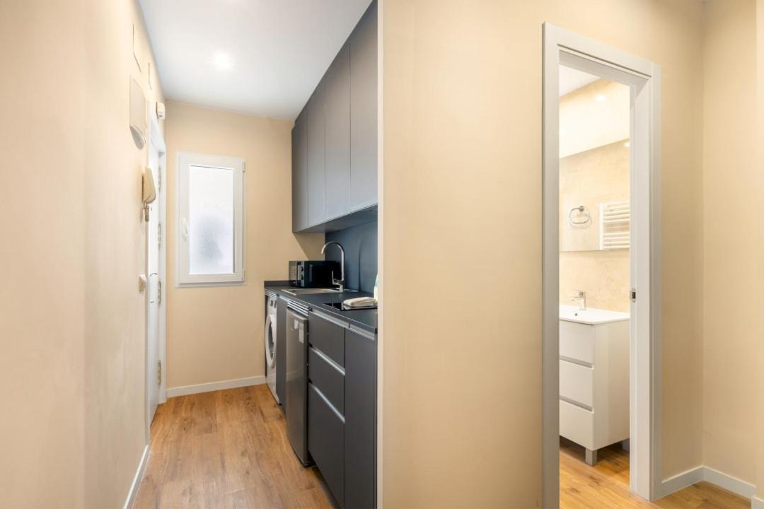 1 Bedroom 1 Bathroom Furnished - Chueca - Modern Functional - Mintystay Madrid Ngoại thất bức ảnh